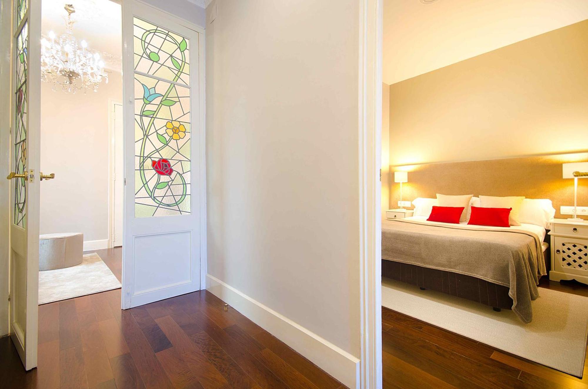 Three Bedroom In Gran De Gracia - Stylish Apartment *