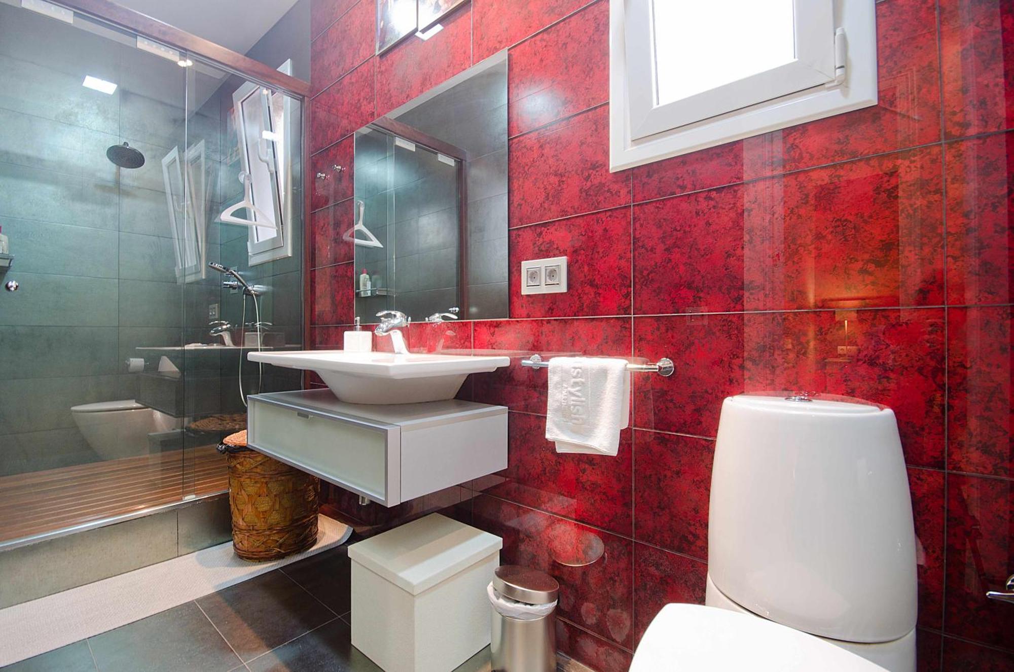 Apartamento Three Bedroom In Gran De Gracia - Stylish *