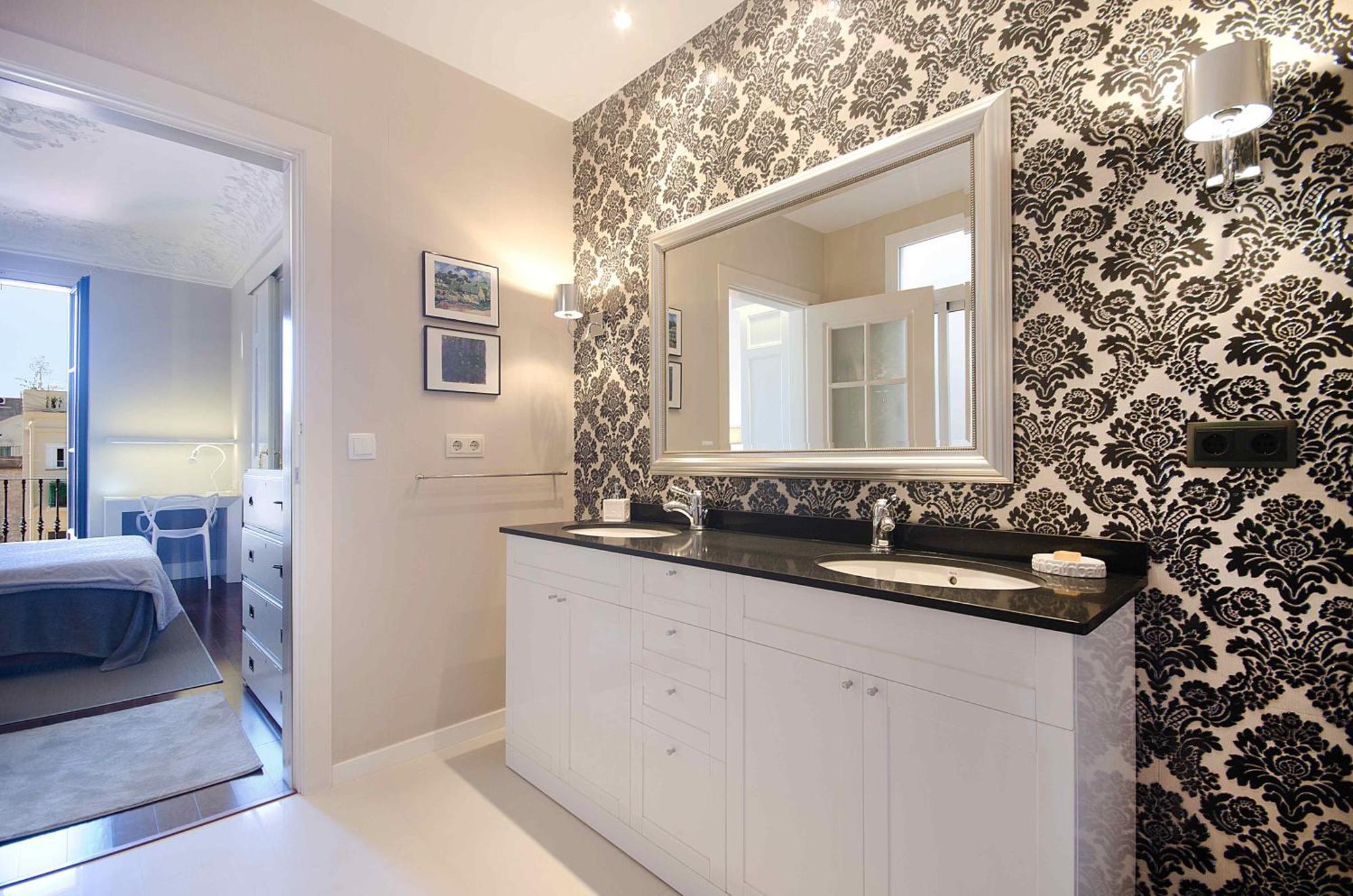 Apartamento Three Bedroom In Gran De Gracia - Stylish